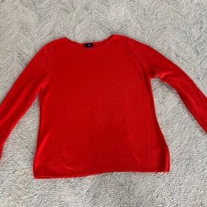 Gap XL Red